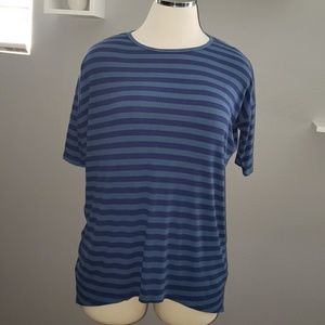 3/$20 LulaRoe Blue Striped Irma Tunic Top